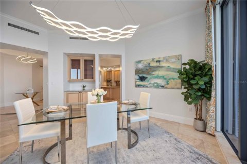 Condominio en alquiler en Sarasota, Florida, 3 dormitorios, 303.6 m2 № 1910257 - foto 13