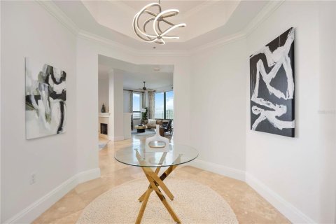 Condo in Sarasota, Florida, 3 bedrooms  № 1910257 - photo 11