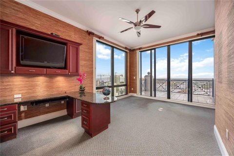 Condominio en alquiler en Sarasota, Florida, 3 dormitorios, 303.6 m2 № 1910257 - foto 30