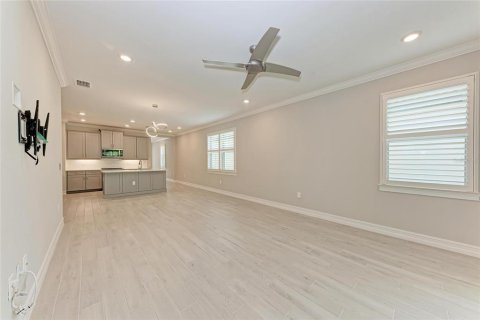 House in Nokomis, Florida 3 bedrooms, 148.92 sq.m. № 1789408 - photo 12