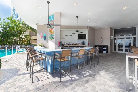 Condominio en venta en Sunny Isles Beach, Florida, 1 dormitorio, 86.4 m2 № 1729233 - foto 23
