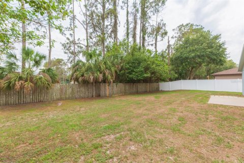 House in Land O' Lakes, Florida 3 bedrooms, 137.12 sq.m. № 2206995 - photo 29