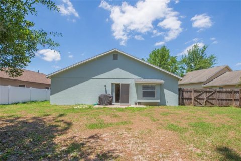 House in Land O' Lakes, Florida 3 bedrooms, 137.12 sq.m. № 2206995 - photo 30