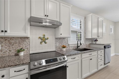Casa en venta en North Port, Florida, 2 dormitorios, 168.25 m2 № 2151777 - foto 19