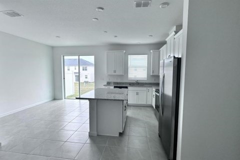 Adosado en alquiler en Kissimmee, Florida, 3 dormitorios, 136.85 m2 № 2228190 - foto 8