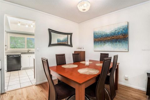 Condo in Seminole, Florida, 2 bedrooms  № 1770981 - photo 8