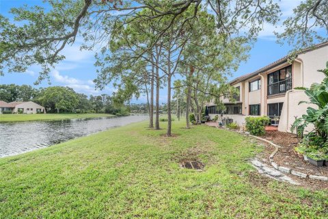 Condo in Seminole, Florida, 2 bedrooms  № 1770981 - photo 27
