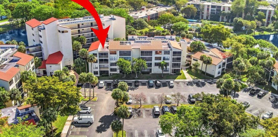 Condo in Pompano Beach, Florida, 2 bedrooms № 1072782