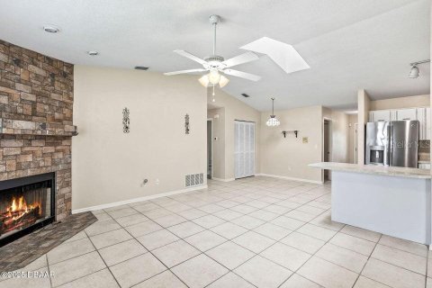 House in Ormond Beach, Florida 3 bedrooms, 169.45 sq.m. № 1849653 - photo 17