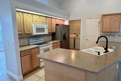 House in Palm Coast, Florida 3 bedrooms, 157.93 sq.m. № 1852940 - photo 10