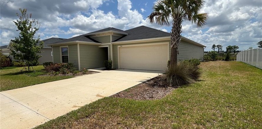 Villa ou maison à Ocala, Floride 4 chambres, 180.23 m2 № 1765998