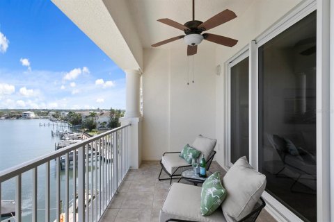 Condo in Redington Shores, Florida, 3 bedrooms  № 1829221 - photo 19