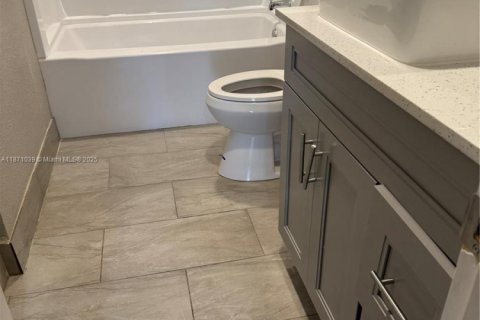 House in St. Lucie, Florida 3 bedrooms, 148.64 sq.m. № 1920074 - photo 7