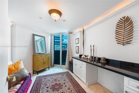 Copropriété à vendre à Surfside, Floride: 1 pièce, 19.51 m2 № 2016071 - photo 6