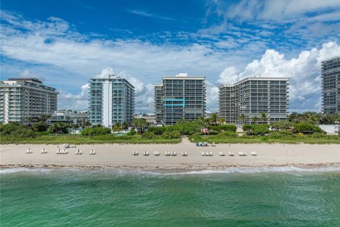 Copropriété à vendre à Surfside, Floride: 1 pièce, 19.51 m2 № 2016071 - photo 7