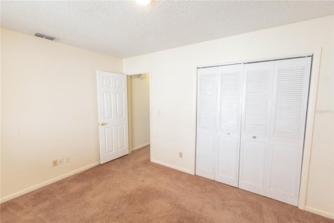 Apartamento en alquiler en Lake Alfred, Florida, 2 dormitorios, 183.95 m2 № 2148690 - foto 11
