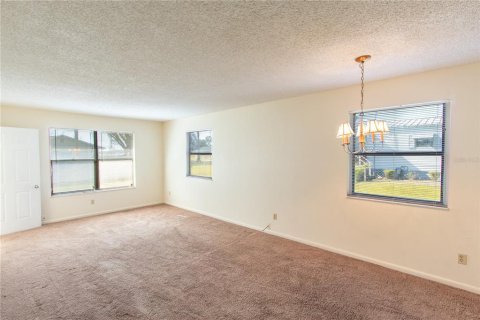 Apartamento en alquiler en Lake Alfred, Florida, 2 dormitorios, 183.95 m2 № 2148690 - foto 3