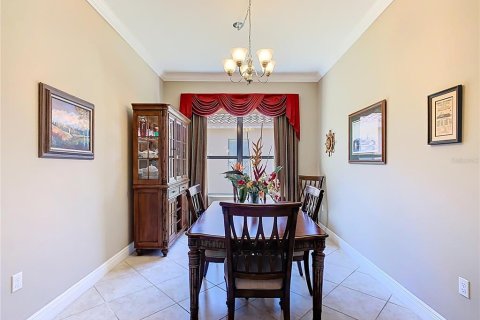 House in Poinciana, Florida 3 bedrooms, 222.32 sq.m. № 1546917 - photo 11