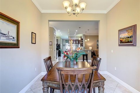 House in Poinciana, Florida 3 bedrooms, 222.32 sq.m. № 1546917 - photo 12