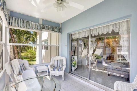Condominio en venta en Lauderdale Lakes, Florida, 2 dormitorios, 87.7 m2 № 1864719 - foto 8