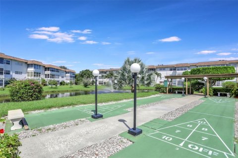Condominio en venta en Lauderdale Lakes, Florida, 2 dormitorios, 87.7 m2 № 1864719 - foto 26