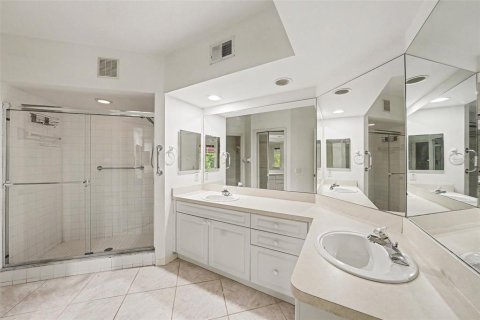 Copropriété à vendre à Largo, Floride: 3 chambres, 141.21 m2 № 2150398 - photo 18
