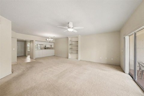 Copropriété à vendre à Largo, Floride: 3 chambres, 141.21 m2 № 2150398 - photo 5