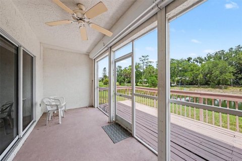 Copropriété à vendre à Largo, Floride: 3 chambres, 141.21 m2 № 2150398 - photo 24