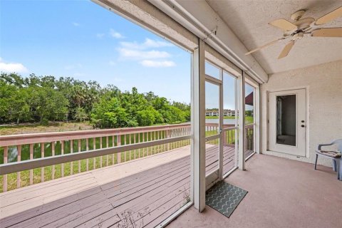 Copropriété à vendre à Largo, Floride: 3 chambres, 141.21 m2 № 2150398 - photo 25