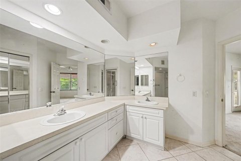 Copropriété à vendre à Largo, Floride: 3 chambres, 141.21 m2 № 2150398 - photo 19
