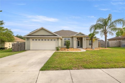 Casa en venta en Newberry, Florida, 4 dormitorios, 162.3 m2 № 1687106 - foto 1