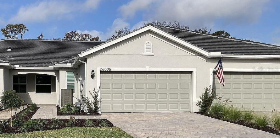 House in Englewood, Florida 2 bedrooms, 134.52 sq.m. № 1821121