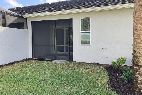 House in Englewood, Florida 2 bedrooms, 134.52 sq.m. № 1821121 - photo 22