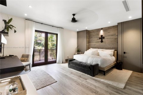Villa ou maison à louer à Miami, Floride: 5 chambres, 447.6 m2 № 1971680 - photo 19