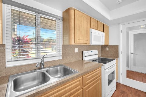 Villa ou maison à vendre à Lauderhill, Floride: 3 chambres, 129.13 m2 № 2029290 - photo 12