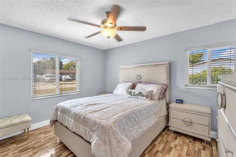 Villa ou maison à vendre à Lauderhill, Floride: 3 chambres, 129.13 m2 № 2029290 - photo 21