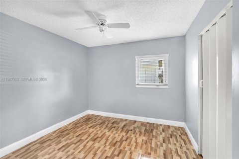 Villa ou maison à vendre à Lauderhill, Floride: 3 chambres, 129.13 m2 № 2029290 - photo 17