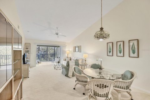 Copropriété à vendre à Sarasota, Floride: 2 chambres, 115.01 m2 № 2094045 - photo 12