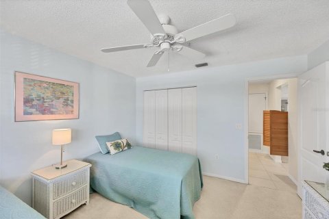 Copropriété à vendre à Sarasota, Floride: 2 chambres, 115.01 m2 № 2094045 - photo 25