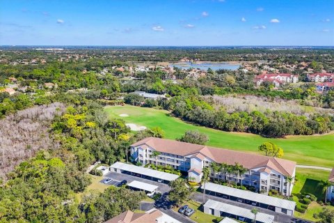 Copropriété à vendre à Sarasota, Floride: 2 chambres, 115.01 m2 № 2094045 - photo 2
