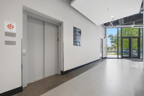Condo in Saint Petersburg, Florida, 2 bedrooms  № 2094878 - photo 26