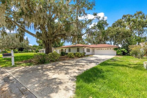Casa en venta en Eustis, Florida, 3 dormitorios, 238.02 m2 № 1918680 - foto 4