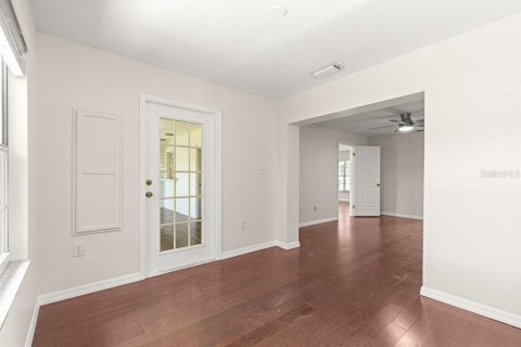 Casa en venta en Eustis, Florida, 3 dormitorios, 238.02 m2 № 1918680 - foto 23