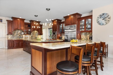 House in Fort Lauderdale, Florida 4 bedrooms, 537.35 sq.m. № 2082128 - photo 28