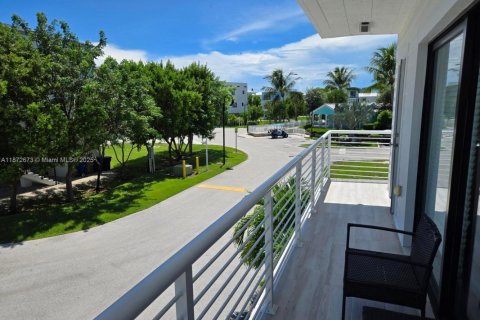 Casa en venta en Key Largo, Florida, 4 dormitorios, 143.07 m2 № 2061191 - foto 9