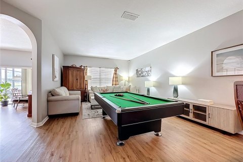 Villa ou maison à louer à Davenport, Floride: 5 chambres, 263.29 m2 № 1915360 - photo 8