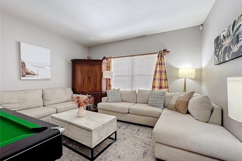 Villa ou maison à louer à Davenport, Floride: 5 chambres, 263.29 m2 № 1915360 - photo 10