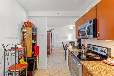 Снять в аренду кондоминиум в Майами-Бич, Флорида 2 спальни, 119.57м2, № 1989780 - фото 24