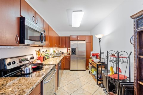 Снять в аренду кондоминиум в Майами-Бич, Флорида 2 спальни, 119.57м2, № 1989780 - фото 25