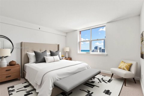 Снять в аренду кондоминиум в Майами-Бич, Флорида 2 спальни, 119.57м2, № 1989780 - фото 11